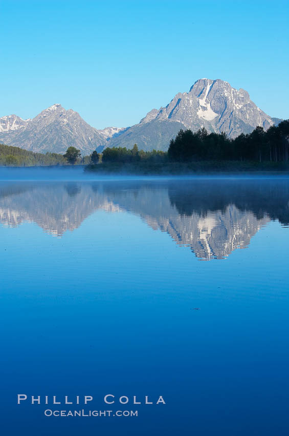 Mount Moran rises above the Snake River at Oxbow Bend. Grand Teton National Park, Wyoming, USA, natural history stock photograph, photo id 13035