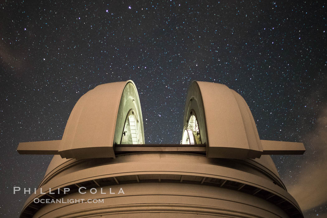 Palomar Observatory at night, under a sky of stars. Palomar Mountain, California, USA, natural history stock photograph, photo id 29334