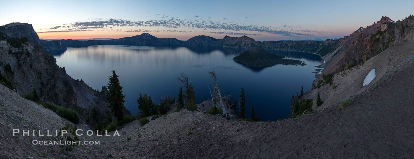 Panoramic picture of Crater Lake at dawn, sunrise, morning, panorama of Crater Lake National Park. Oregon, USA, natural history stock photograph, photo id 28664