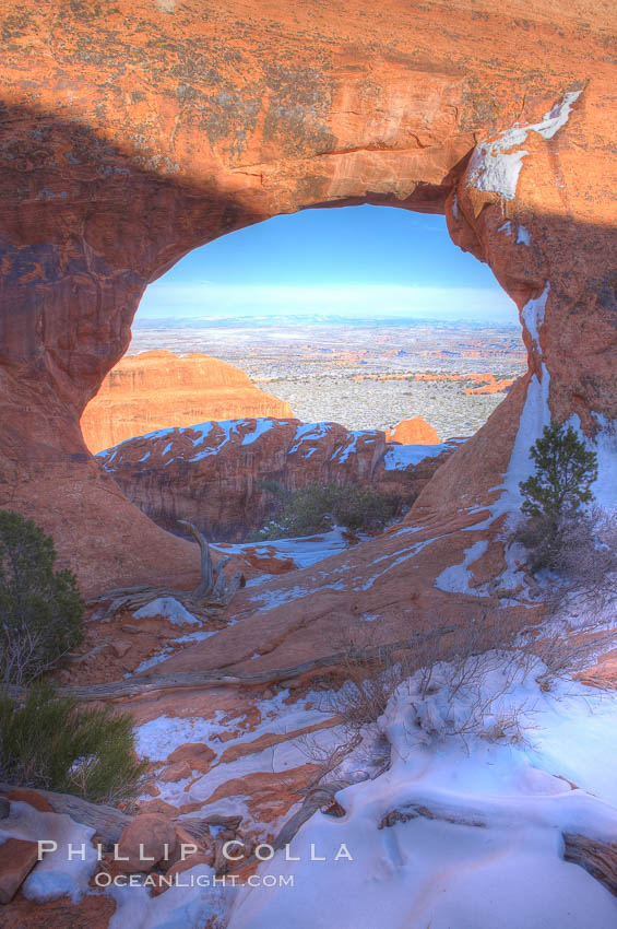 Partition Arch with views of Devils Garden beyond, winter. Arches National Park, Utah, USA, natural history stock photograph, photo id 18175