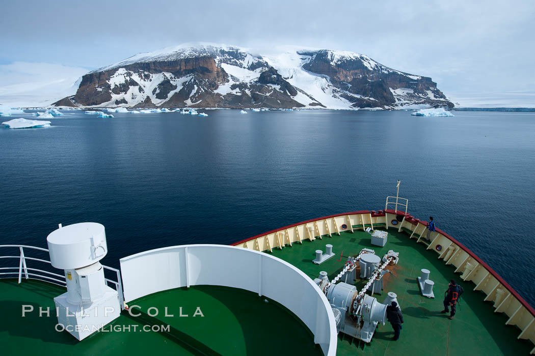 M/V Polar Star on its way to Brown Bluff in the Antarctic Sound. Antarctic Peninsula, Antarctica, natural history stock photograph, photo id 24805