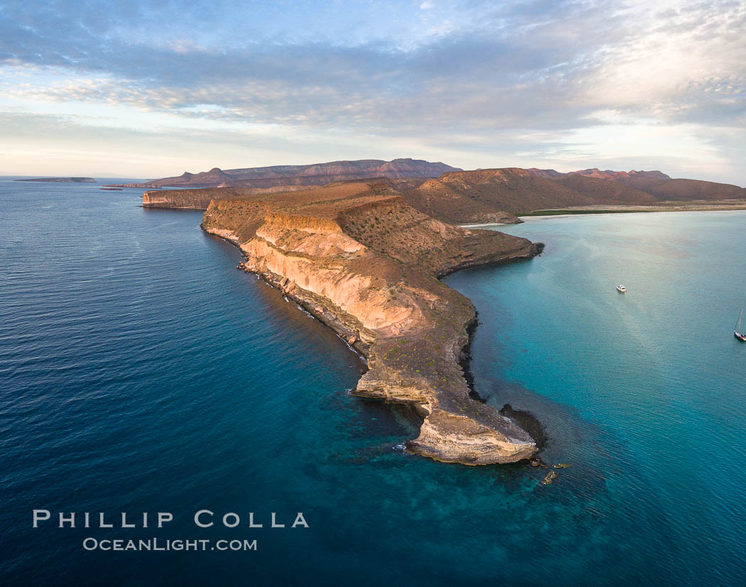 Punta Prieta and San Gabriel Bay, Aerial Photo, Sunset. Isla Espiritu Santo, Baja California, Mexico, natural history stock photograph, photo id 32473