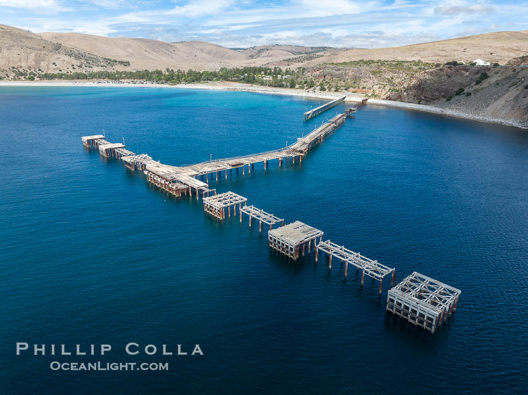 Rapid Bay Jetty Aerial Photo, South Australia.  The now-derelict jetty (wharf, pier) at Rapid Bay is famous for great SCUBA diving, including opportunities to see leafy sea dragons., natural history stock photograph, photo id 39218