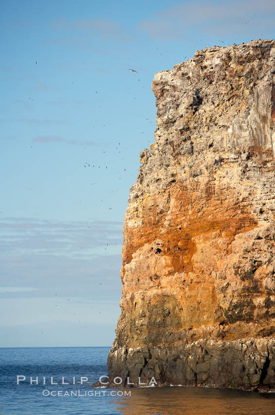 Roca Redonda (round rock), a lonely island formed from volcanic forces, in the western part of the Galapagos archipelago. Galapagos Islands, Ecuador, natural history stock photograph, photo id 16643