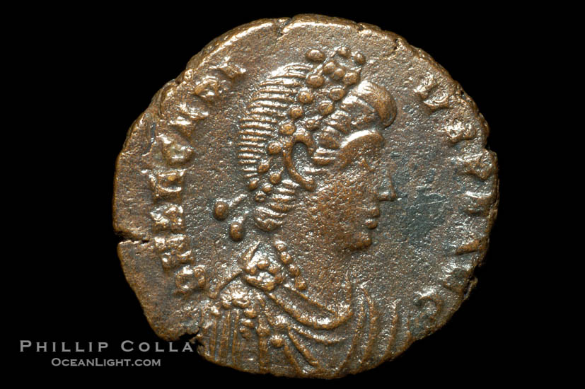 Roman emperor Arcadius (383-408 A.D.), depicted on ancient Roman coin (bronze, denom/type: AE3) (AE 16mm; Sear 4233. Obverse: DN ARCADIVS PF AVG. Reverse: VIRTVS EXERCITI, CONSB exergue.)., natural history stock photograph, photo id 06735