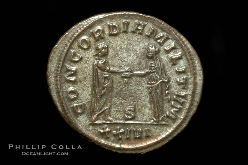 Roman emperor Aurelian (270-275 A.D.), depicted on ancient Roman coin (bronze, denom/type: Antoninianus) (Antoninianus VF. Obverse: IMP C AVRELIANVS AVG. Reverse: CONCORDIA MILITVM, S, XXIVI exergue.)., natural history stock photograph, photo id 06627
