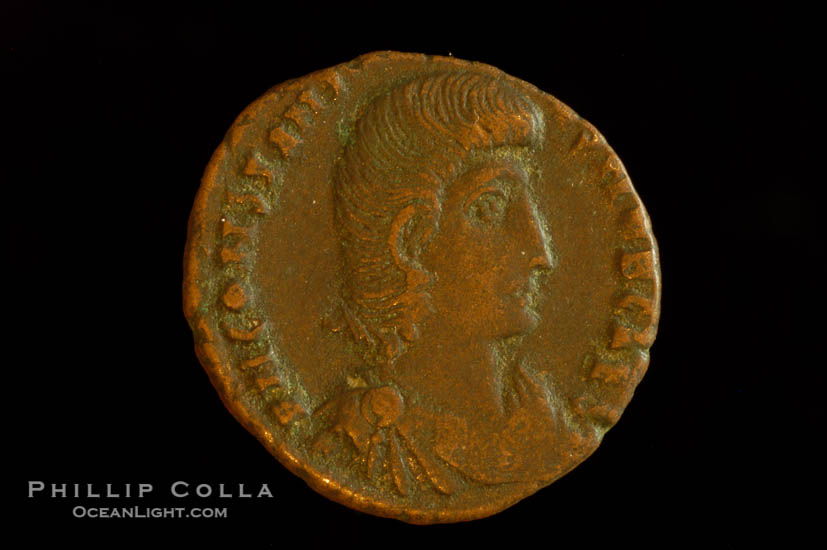 Roman emperor Constantius Gallus (351-354 A.D.), depicted on ancient Roman coin (bronze, denom/type: Red. Centenionalis) (AE3, 17mm, VF. Obverse: DN CONSTANTIVS NOB C, AES. Reverse: R FEL TEMP REPARATIO.)., natural history stock photograph, photo id 06710