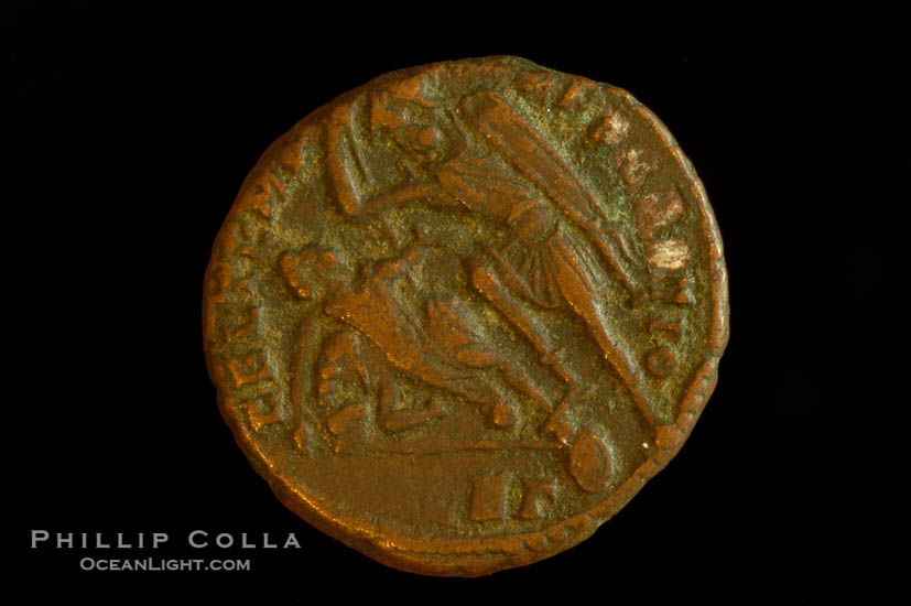 Roman emperor Constantius Gallus (351-354 A.D.), depicted on ancient Roman coin (bronze, denom/type: Red. Centenionalis) (AE3, 17mm, VF. Obverse: DN CONSTANTIVS NOB C, AES. Reverse: R FEL TEMP REPARATIO.)., natural history stock photograph, photo id 06712