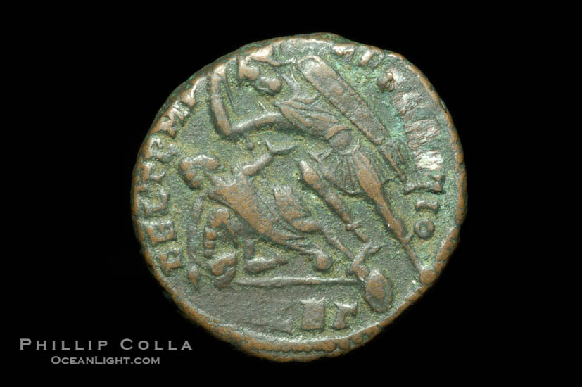 Roman emperor Constantius Gallus (351-354 A.D.), depicted on ancient Roman coin (bronze, denom/type: Red. Centenionalis) (AE3, 17mm, VF. Obverse: DN CONSTANTIVS NOB C, AES. Reverse: R FEL TEMP REPARATIO.)., natural history stock photograph, photo id 06713