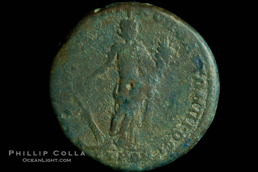 Roman emperor Diadumenian (217-218 A.D.), depicted on ancient Roman coin (bronze, denom/type: AE25) (AE 25 of Nicopolis in Moesia. Obverse: Draped and cuirassed bust right. Reverse: Tyche standing left, holds rudder and cornucopia. VG.)., natural history stock photograph, photo id 06585