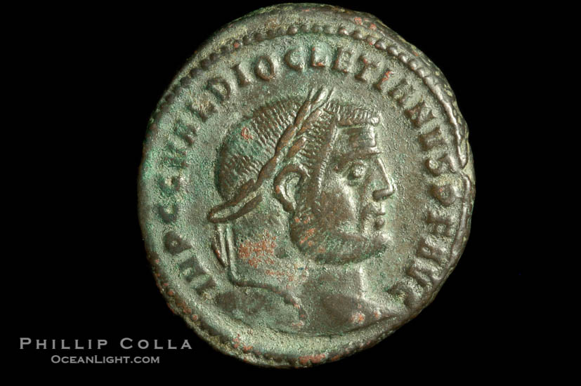 Roman emperor Diocletian (285-305 A.D.), depicted on ancient Roman coin (bronze, denom/type: Follis) (Follis, VF, 30mm, Sear 3533 var.. Obverse: IMP C C VAL DIOCLETIANVS P F AVG. Reverse: GENIO POPVLI ROMANI HTA exergue.)., natural history stock photograph, photo id 06831