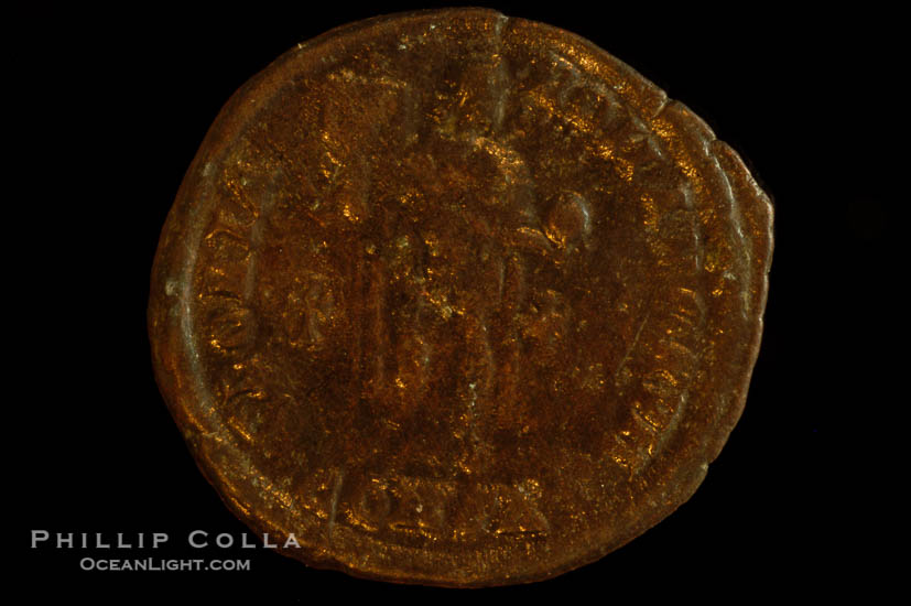 Roman emperor Theodosius I (379-395 A.D.), depicted on ancient Roman coin (bronze, denom/type: AE2) (AE2, 23mm; S. 4181, VM27. Obverse: DN THEODOSIVS PF AVG. Reverse: GLORIA ROMANORVM, CONSA exergue.)., natural history stock photograph, photo id 06728