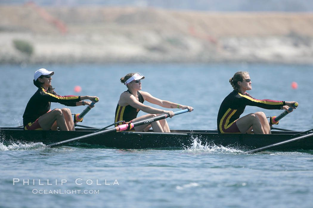 USC women warm up at the starting line.  They would win the finals of the Jessop-Whittier Cup, 2007 San Diego Crew Classic. Mission Bay, California, USA, natural history stock photograph, photo id 18692
