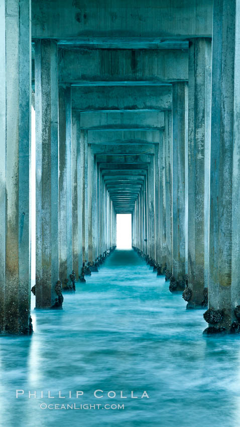 Scripps Pier, predawn abstract study of pier pilings and moving water. Scripps Institution of Oceanography, La Jolla, California, USA, natural history stock photograph, photo id 26343
