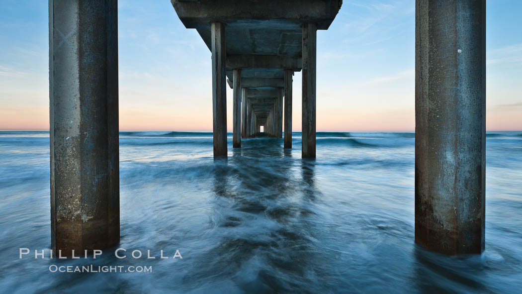 Scripps Pier, predawn abstract study of pier pilings and moving water. Scripps Institution of Oceanography, La Jolla, California, USA, natural history stock photograph, photo id 26457