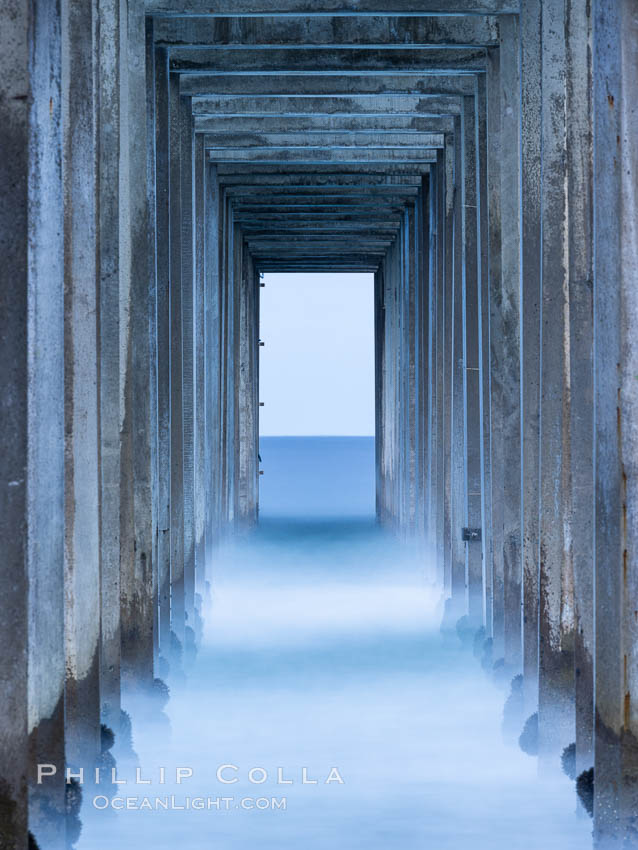 Scripps Pier, predawn abstract study of pier pilings and moving water. Scripps Institution of Oceanography, La Jolla, California, USA, natural history stock photograph, photo id 37554