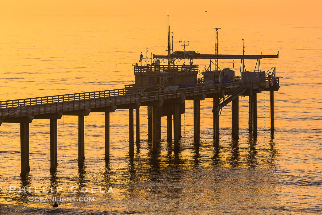 Scripps Pier, Scripps Institute of Oceanography Research Pier, sunset., natural history stock photograph, photo id 28266