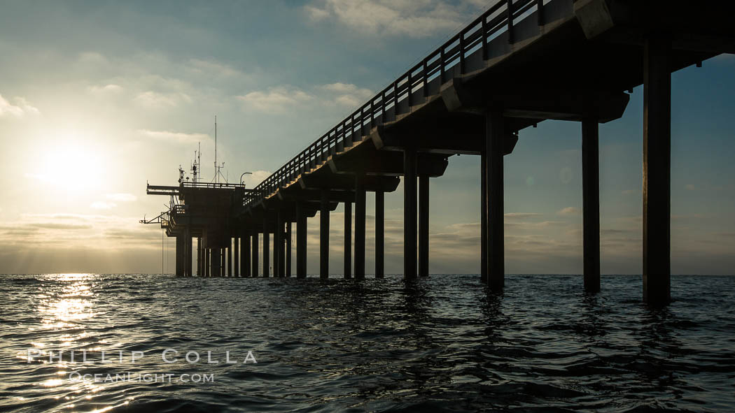 Scripps Pier, Surfer's view from among the waves. Research pier at Scripps Institution of Oceanography SIO, sunset. La Jolla, California, USA, natural history stock photograph, photo id 30154