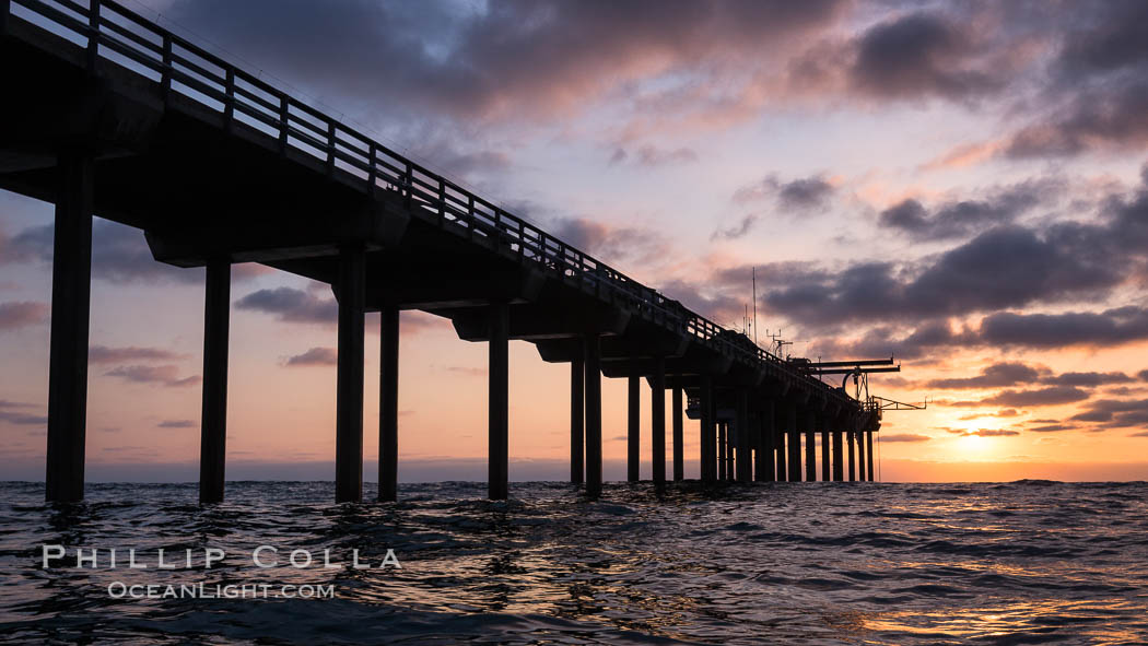 Scripps Pier, Surfer's view from among the waves. Research pier at Scripps Institution of Oceanography SIO, sunset. La Jolla, California, USA, natural history stock photograph, photo id 30148