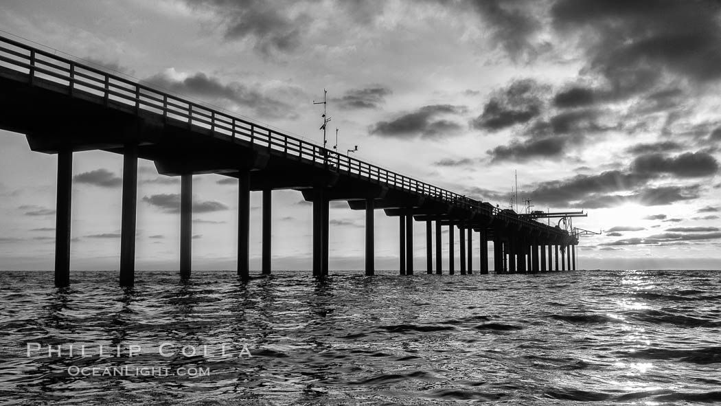 Scripps Pier, Surfer's view from among the waves. Research pier at Scripps Institution of Oceanography SIO, sunset. La Jolla, California, USA, natural history stock photograph, photo id 30145