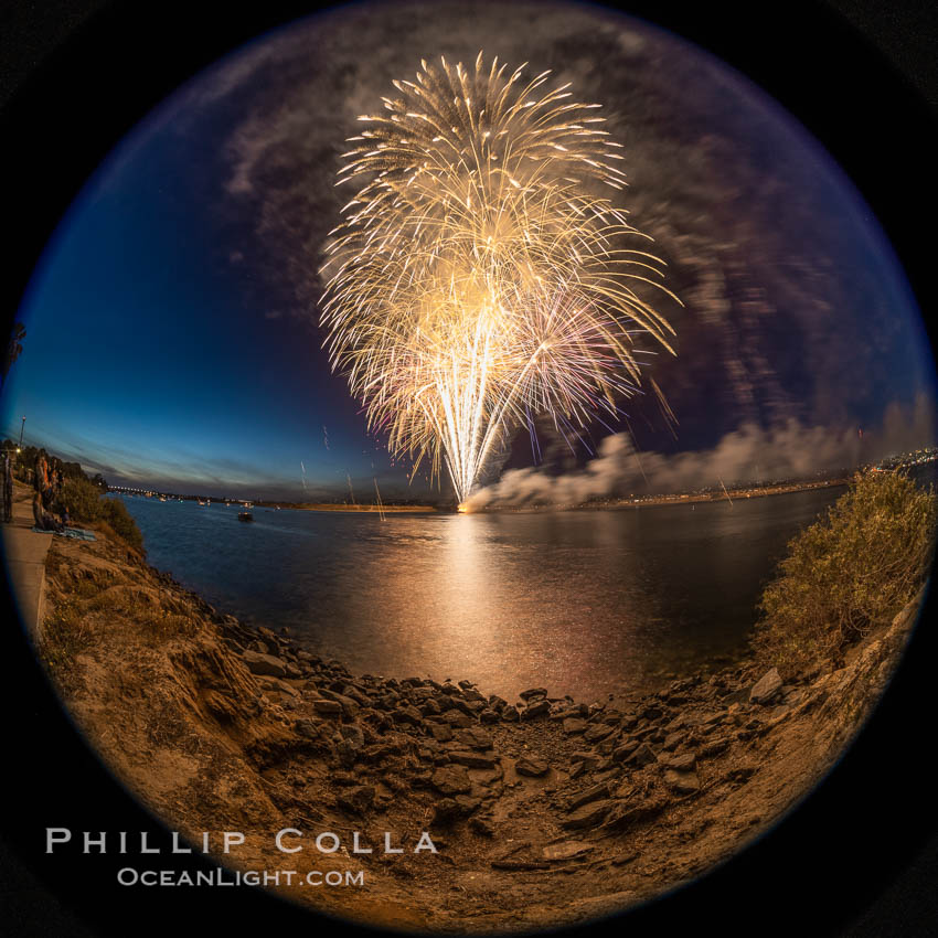 Sea World Fireworks San Diego Mission Bay. Sea World shows evening fireworks over Mission Bay. California, USA, natural history stock photograph, photo id 36915