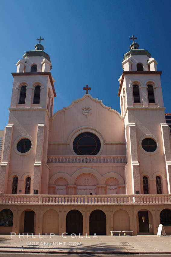 St. Mary's Basilica, in downtown Phoenix adjacent to the Phoenix Convention Center.  The Church of the Immaculate Conception of the Blessed Virgin Mary, founded in 1881, built in 1914, elevated to a minor basilica by Pope John Paul II in 1987. Arizona, USA, natural history stock photograph, photo id 23191