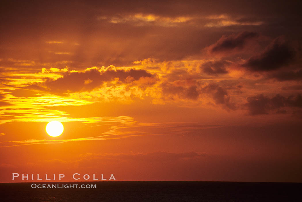 Clouds at sunset, rich warm colors and patterns. Maui, Hawaii, USA, natural history stock photograph, photo id 18518