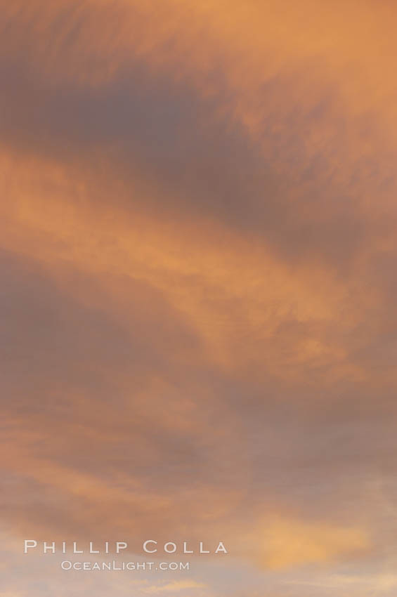 Cloud formations at sunset., natural history stock photograph, photo id 07471