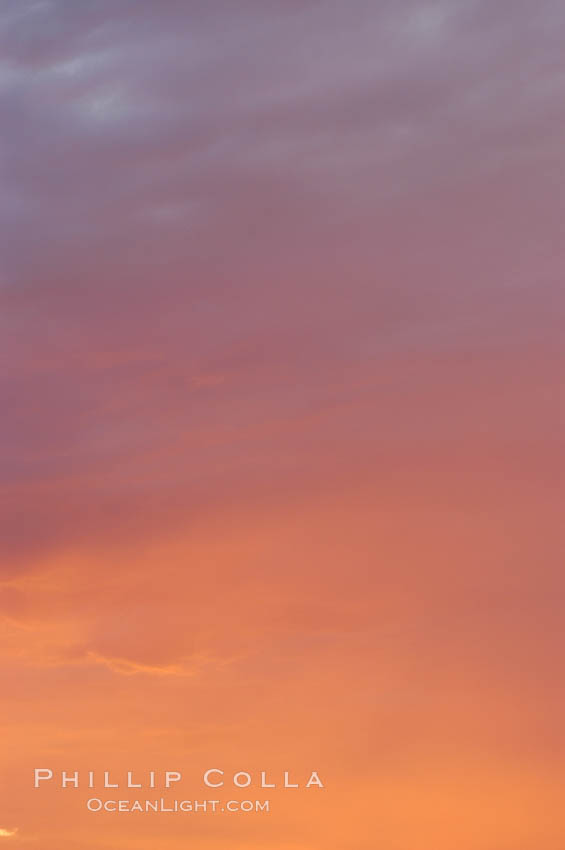 Cloud formations at sunset., natural history stock photograph, photo id 07473