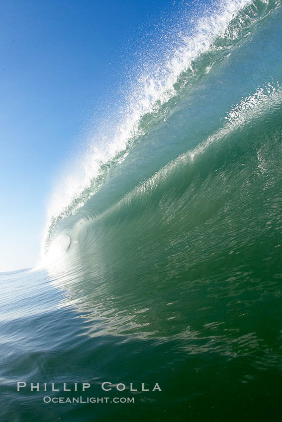 Breaking wave, tube, hollow barrel, morning surf., natural history stock photograph, photo id 19553