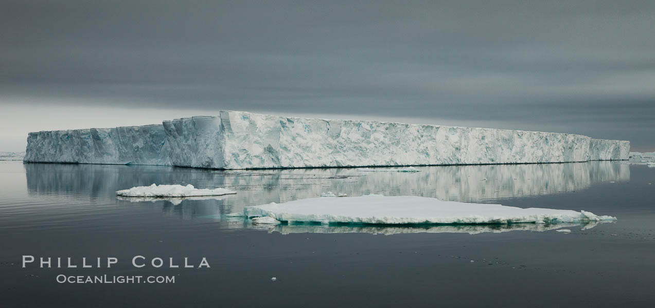 Tabular iceberg, Antarctic Peninsula, near Paulet Island, sunset. Antarctica, natural history stock photograph, photo id 24820