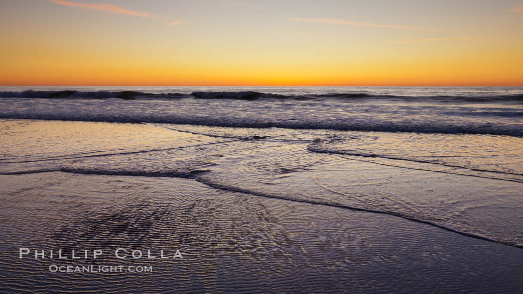 Beautiful sunset on Torrey Pines State Beach. Torrey Pines State Reserve, San Diego, California, USA, natural history stock photograph, photo id 27253