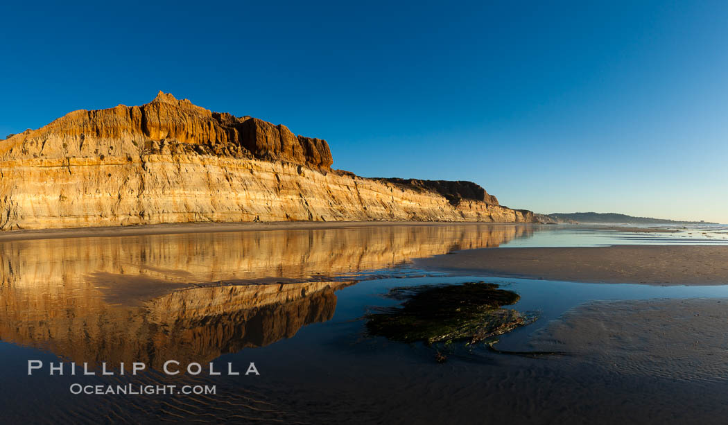 Beautiful sunset on Torrey Pines State Beach. Torrey Pines State Reserve, San Diego, California, USA, natural history stock photograph, photo id 27257