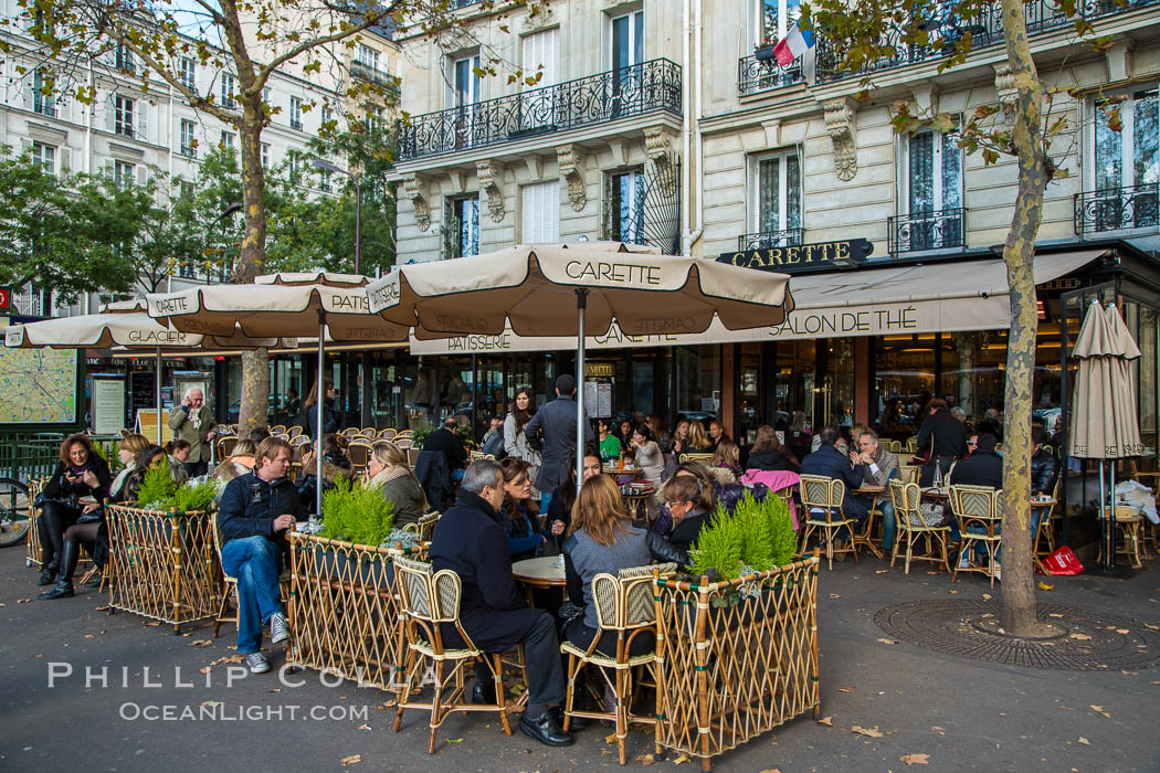 Lunch on Cafe on the Trocadero. The Trocadero, site of the Palais de Chaillot, is an area of Paris, France, in the 16th arrondissement, across the Seine from the Eiffel Tower., natural history stock photograph, photo id 28152
