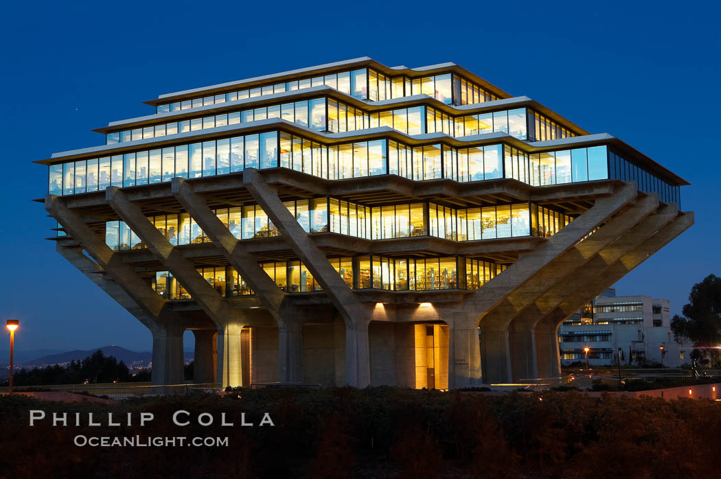 UCSD Library glows at sunset (Geisel Library, UCSD Central Library). University of California, San Diego, La Jolla, USA, natural history stock photograph, photo id 14778