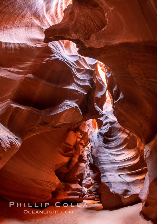 Upper Antelope Canyon, a deep, narrow and spectacular slot canyon lying on Navajo Tribal lands near Page, Arizona. Navajo Tribal Lands, USA, natural history stock photograph, photo id 35931