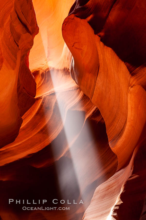 Light beam in Upper Antelope Canyon slot canyon. Navajo Tribal Lands, Page, Arizona, USA, natural history stock photograph, photo id 26668