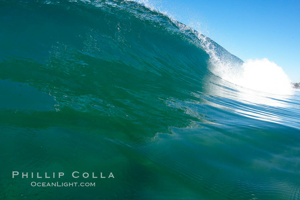 Cardiff-by-the-Sea, morning surf, breaking wave. Cardiff by the Sea, California, USA, natural history stock photograph, photo id 19505