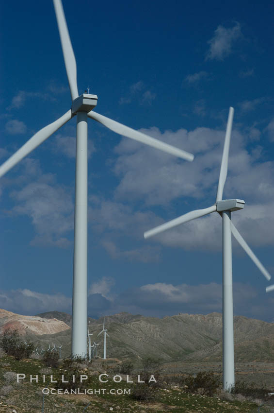 Wind turbines provide electricity to Palm Springs and the Coachella Valley. San Gorgonio pass, San Bernardino mountains. San Gorgonio Pass, California, USA, natural history stock photograph, photo id 06884