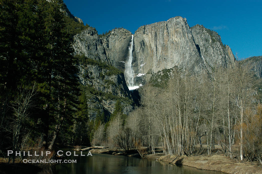 Yosemite Falls, winter, Yosemite Valley., natural history stock photograph, photo id 06994