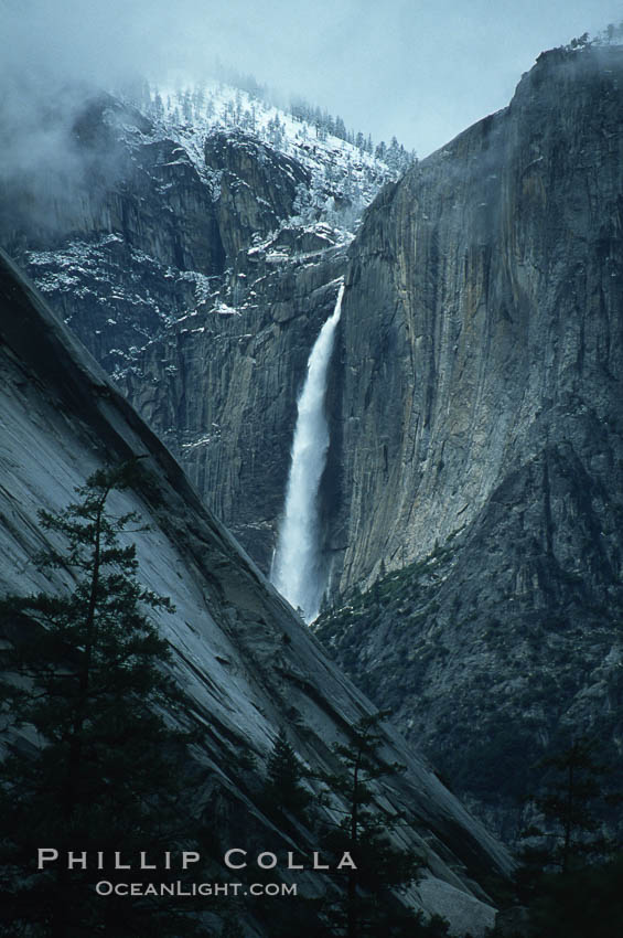 Yosemite Falls seen from Mist trail. Yosemite National Park, California, USA, natural history stock photograph, photo id 05452