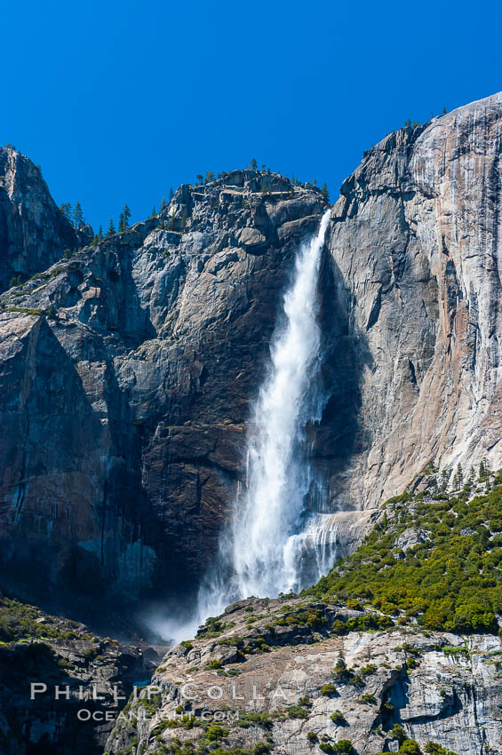 Yosemite Falls, Yosemite National Park. California, USA, natural history stock photograph, photo id 09211