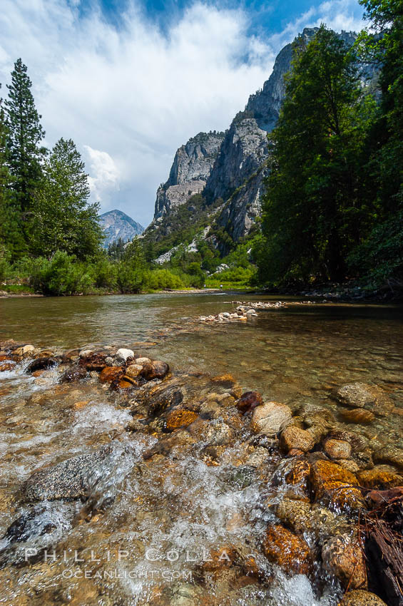 The South Fork of the Kings River flows through Kings Canyon National Park, in the southeastern Sierra mountain range. Grand Sentinel, a huge granite monolith, is visible on the right above pine trees. Late summer. Sequoia Kings Canyon National Park, California, USA, natural history stock photograph, photo id 09854