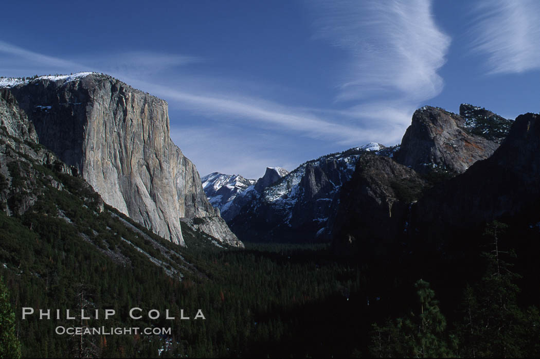Yosemite Valley. Yosemite National Park, California, USA, natural history stock photograph, photo id 05465